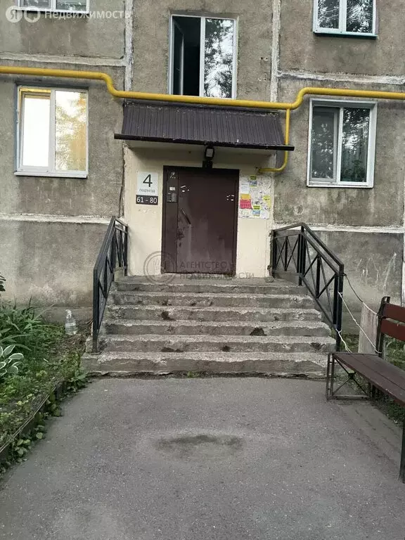 3-комнатная квартира: Казань, улица Рихарда Зорге, 15 (65.8 м) - Фото 1