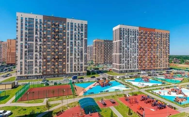 2-к. квартира, 60 м, 16/17 эт. - Фото 1