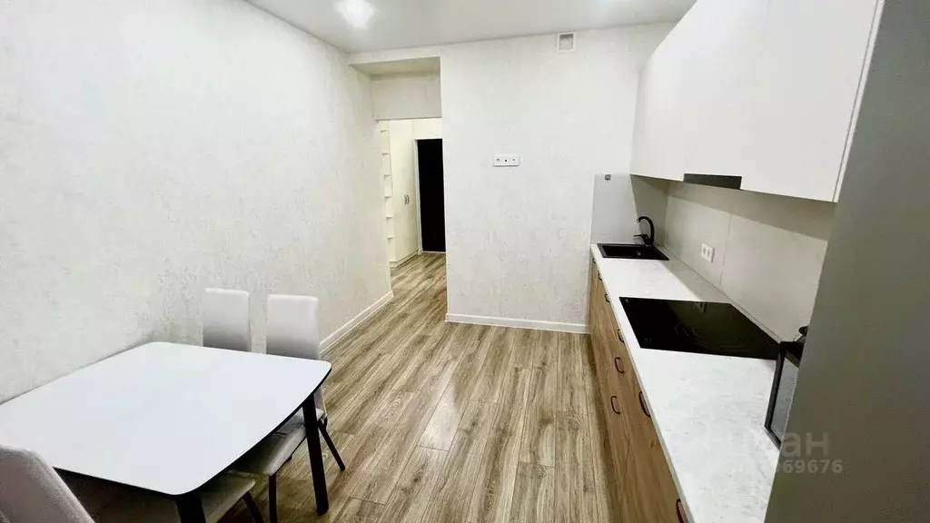 1-к кв. Крым, Симферополь ул. Никанорова, 4Г (42.0 м) - Фото 2