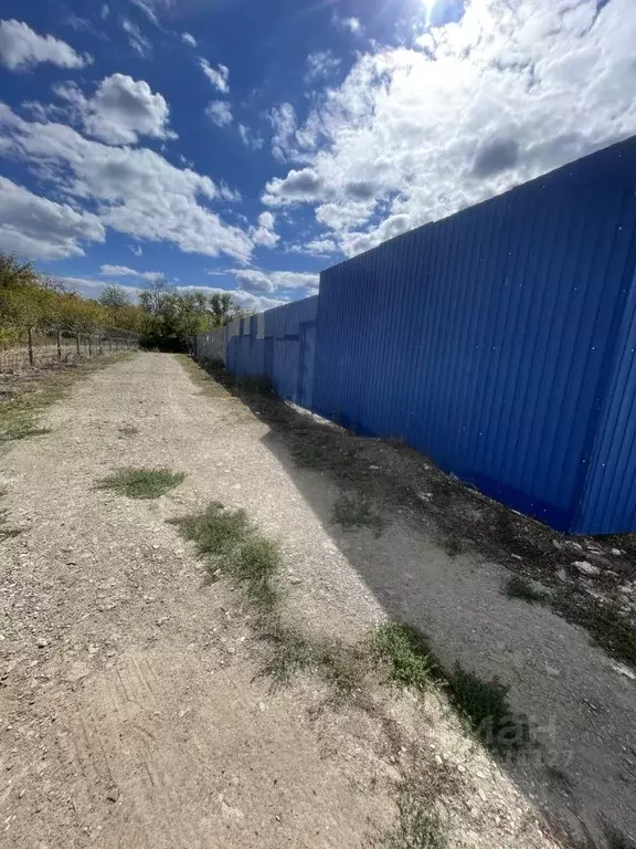 Участок в Ростовская область, Батайск пос. СКВО, ул. Тенистая (8.3 ... - Фото 1