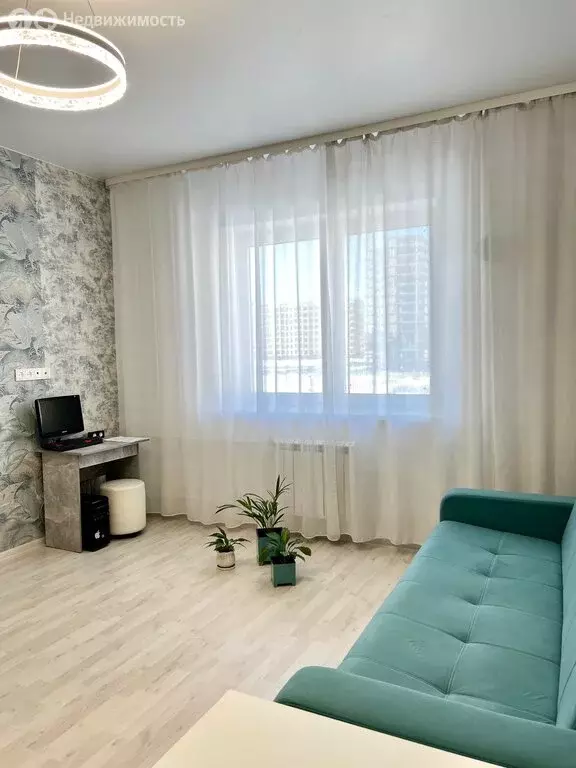 Квартира-студия: Кемерово, бульвар Строителей, 73А (27.1 м) - Фото 1