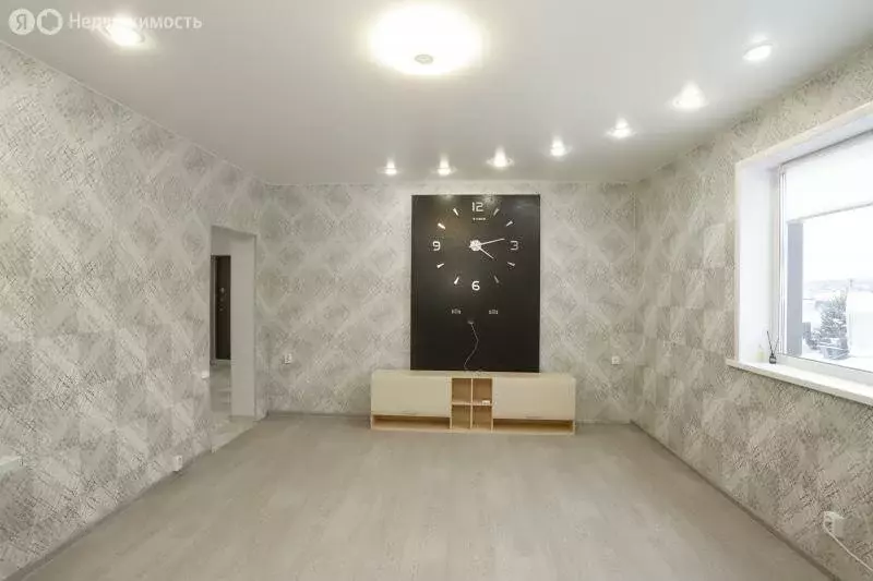 Дом в село Мамоны, Сиреневая улица, 20А (200 м) - Фото 1