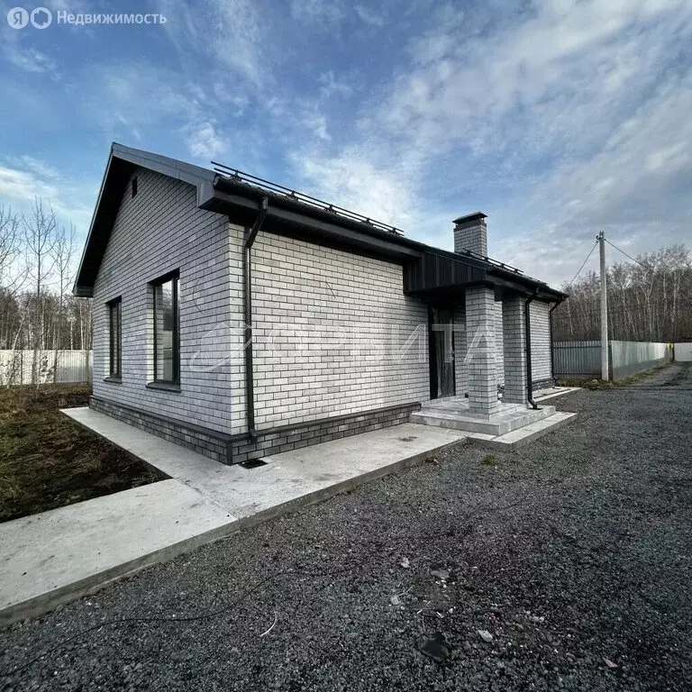 Дом в Тюменская область, Исетский муниципальный округ, деревня ... - Фото 2