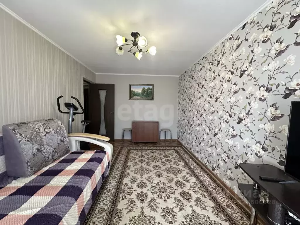 2-к кв. Краснодарский край, Краснодар пос. Плодородный, 12 (45.7 м) - Фото 1