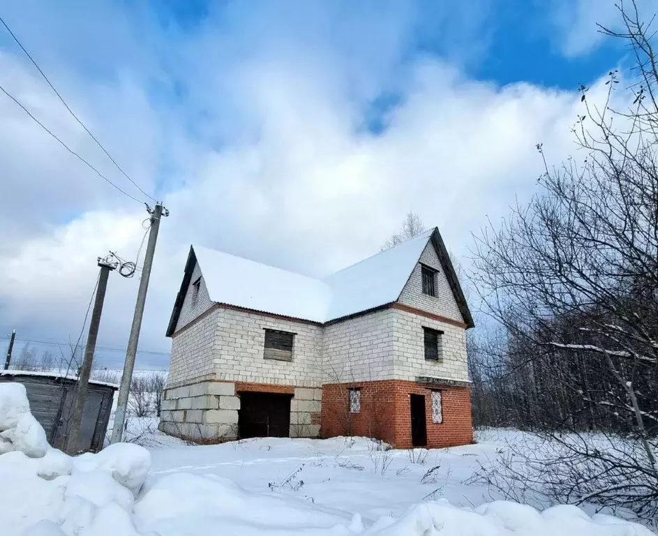 Дом в Калужская область, Дзержинский район, Товарково городское ... - Фото 1