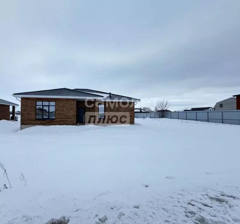 Дом в Липецкая область, Липецкий муниципальный округ, с. Косыревка ул. ... - Фото 1