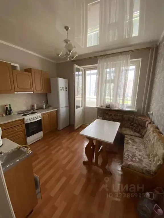 1-к кв. Белгородская область, Старый Оскол Степной мкр, 10 (50.0 м) - Фото 1