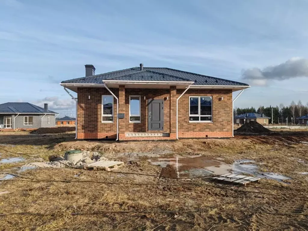 Дом в Татарстан, с. Верхний Услон ул. Мира (67 м) - Фото 1