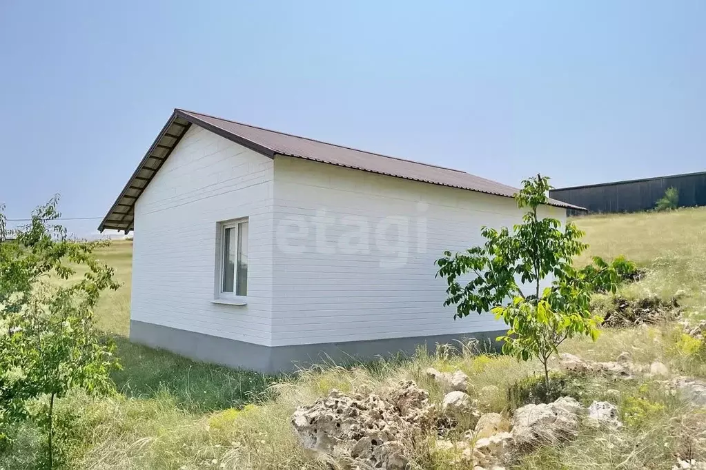 Дом в Крым, Симферопольский район, Перовское с/пос, Новозбурьевка ... - Фото 2