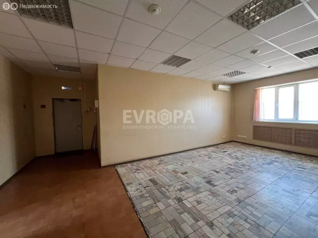 Офис (212 м) - Фото 2