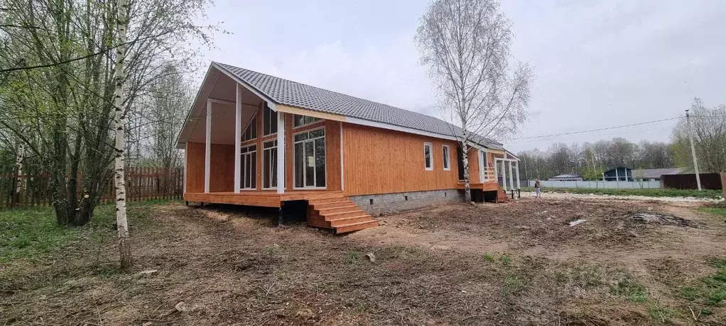 Дом в Владимирская область, Александровский район, Каринское ... - Фото 0