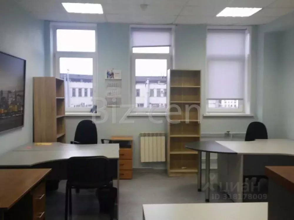 Офис в Санкт-Петербург пл. Конституции, 2 (43 м) - Фото 1