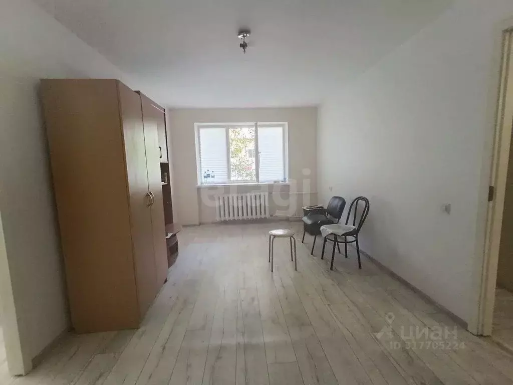 2-к кв. Крым, Симферополь ул. Гагарина (43.0 м) - Фото 0