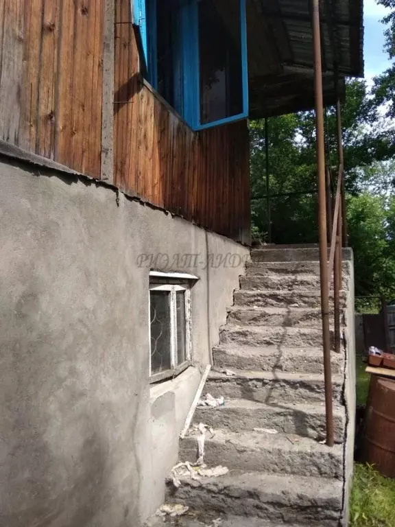 Дом в Алтай, Горно-Алтайск Плодовоягодный пер. (64 м) - Фото 0