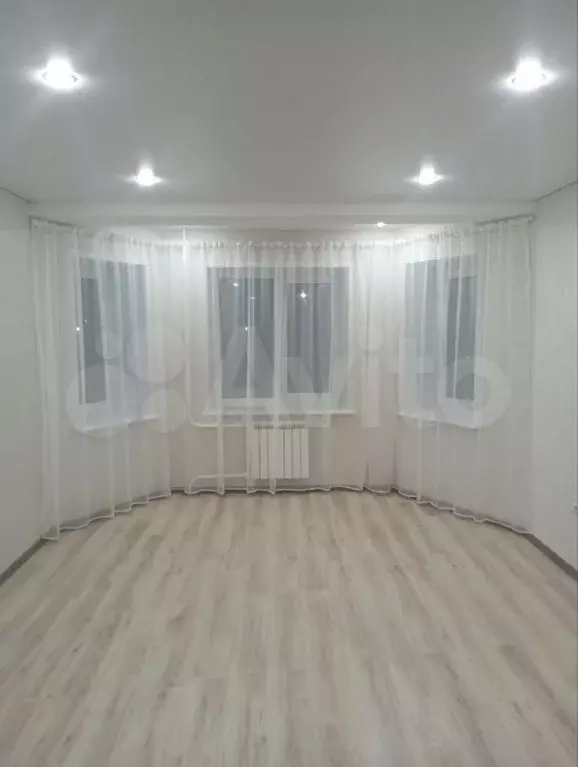 1-к. квартира, 40 м, 1/5 эт. - Фото 1