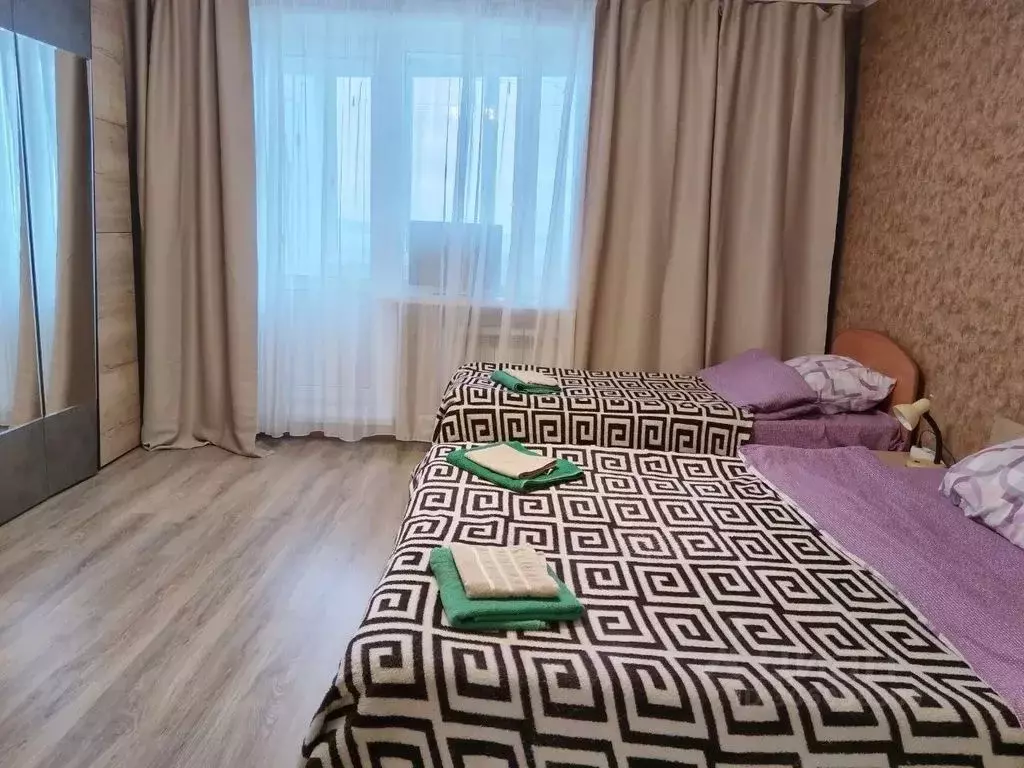 2-к кв. Самарская область, Сызрань ул. Фридриха Энгельса, 16 (60.0 м) - Фото 2