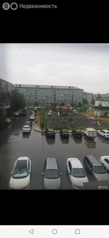 3-комнатная квартира: Махачкала, улица Стояна Джорова, 9 (67 м) - Фото 0