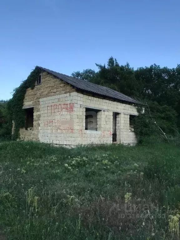 Участок в Крым, Белогорский район, Земляничненское с/пос, с. Радостное ... - Фото 0