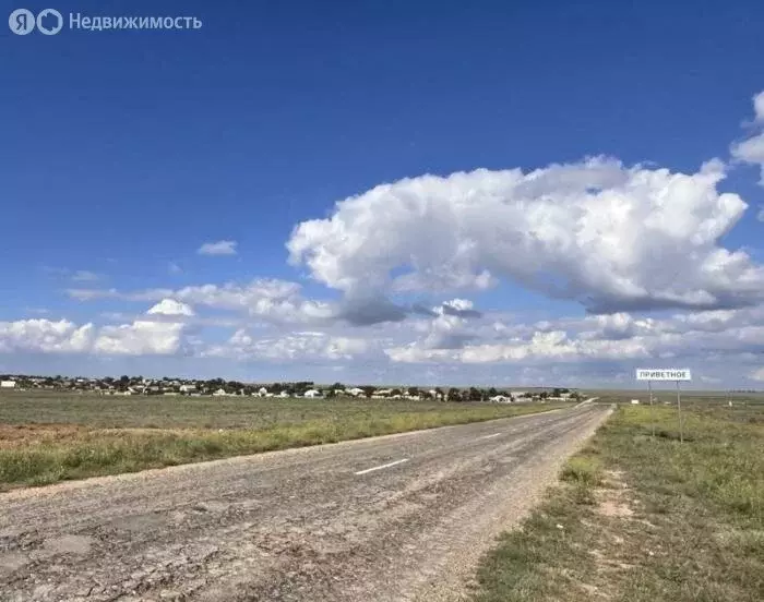 Участок в Сакский район, Штормовское сельское поселение, село Крыловка ... - Фото 1