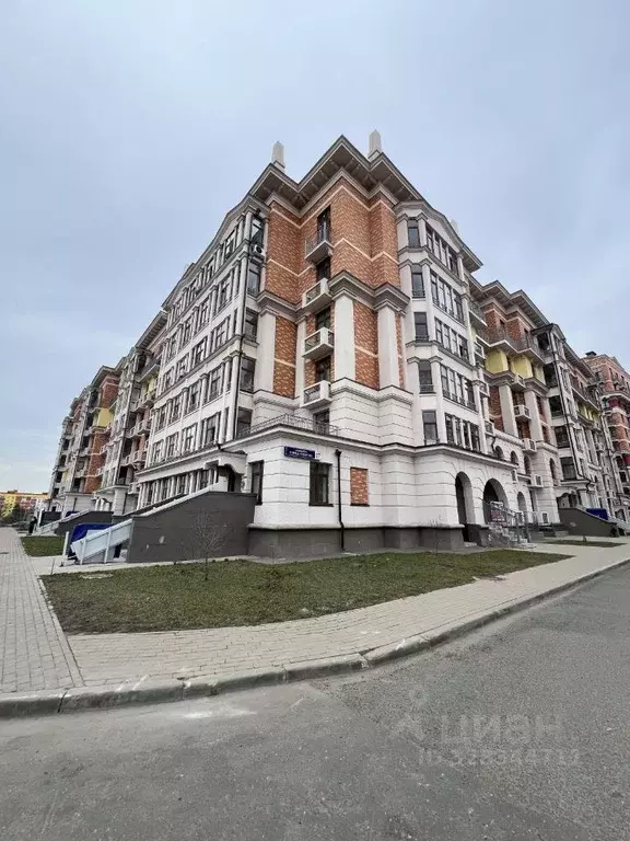 3-к кв. Московская область, Одинцовский городской округ, с. Лайково, ... - Фото 1