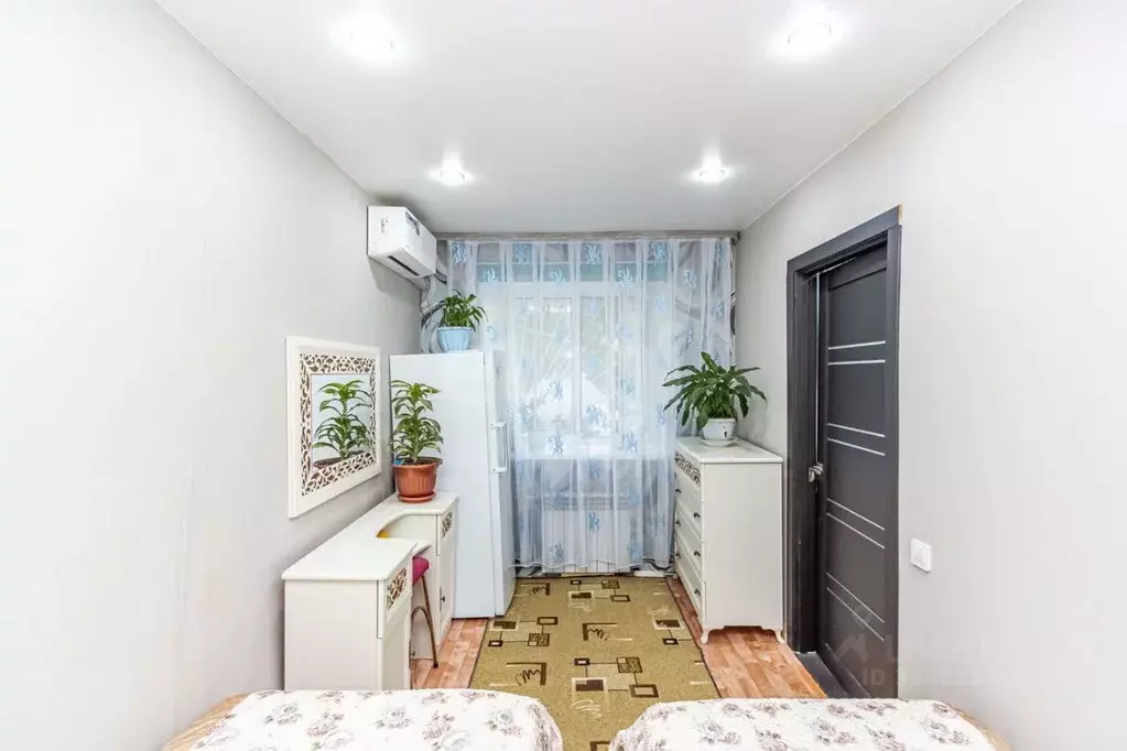 2-к кв. Тюменская область, Тюмень ул. Карла Маркса, 125 (43.5 м) - Фото 1