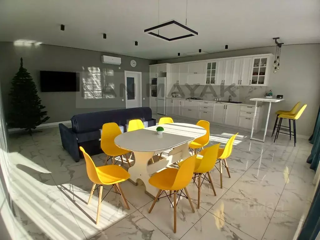 Дом в Адыгея, Майкопский район, пос. Каменномостский ул. Солнечная, 32 ... - Фото 1