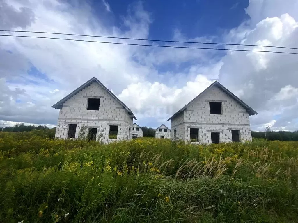 Дом в Калининградская область, Гурьевский муниципальный округ, пос. ... - Фото 0