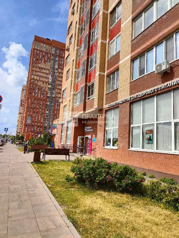Продается 2-комнатная квартира - Фото 1