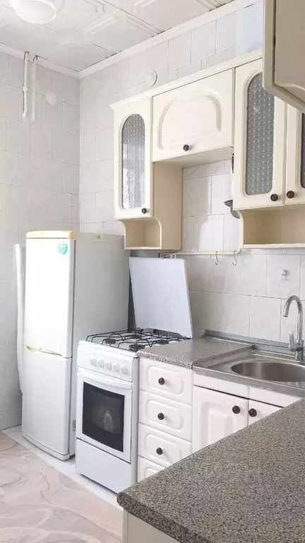 3-к кв. Омская область, Омск ул. 2-я Затонская, 27 (63.0 м) - Фото 1