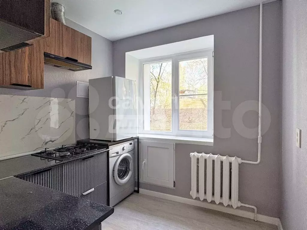 1-к. квартира, 30,6 м, 1/5 эт. - Фото 1