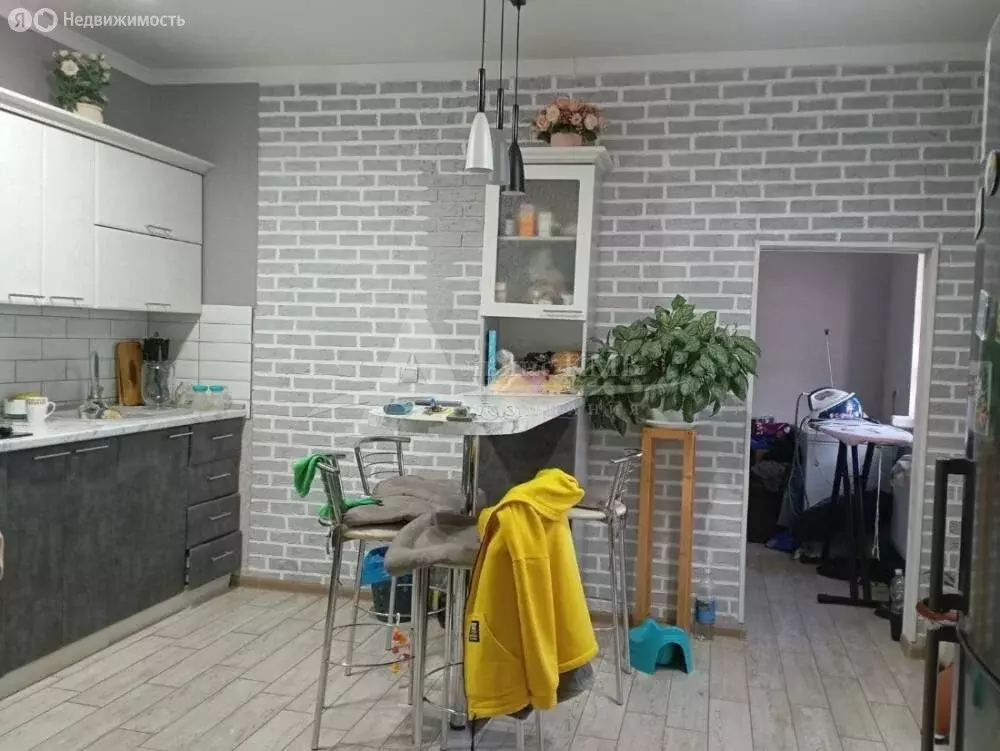 Дом в Зеленокумск, улица Розы Люксембург (90 м) - Фото 2