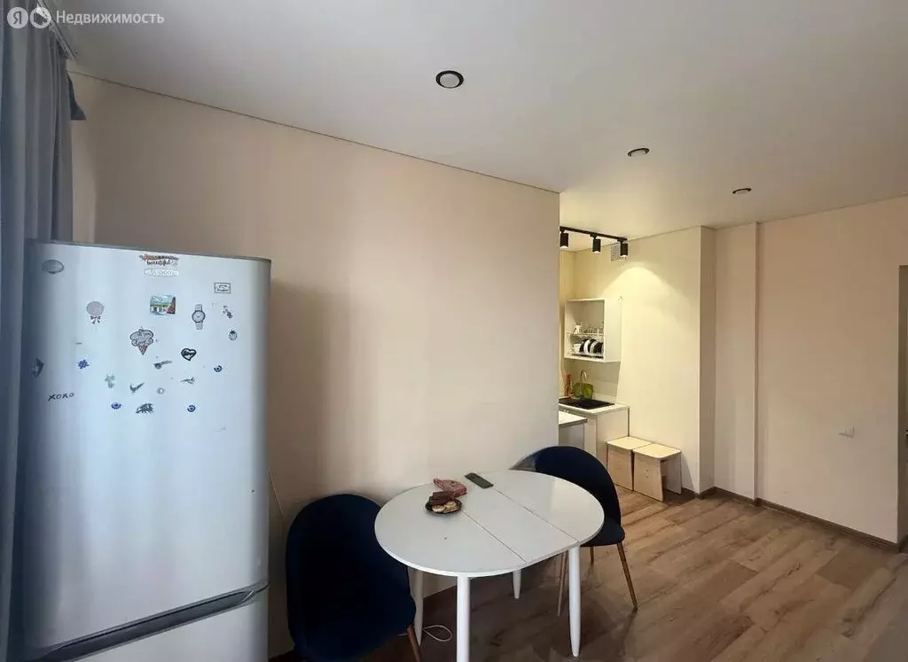 3-комнатная квартира: Абакан, улица Кирова, 185к1 (59.3 м) - Фото 0