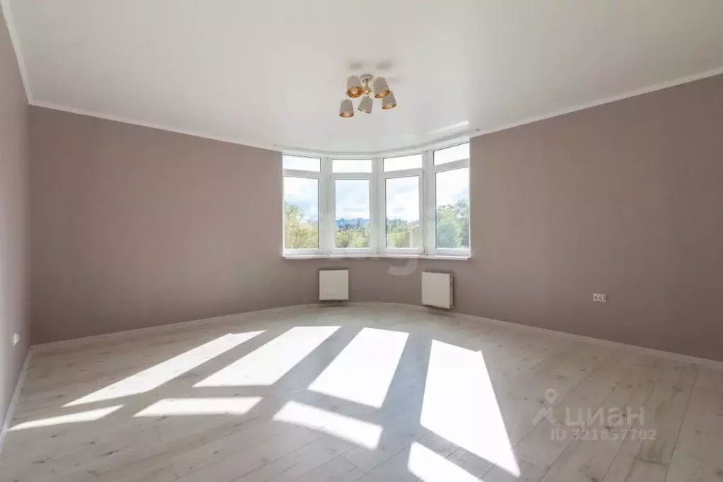 2-к кв. Калининградская область, Калининград Орудийная ул., 32Б (64.4 ... - Фото 1