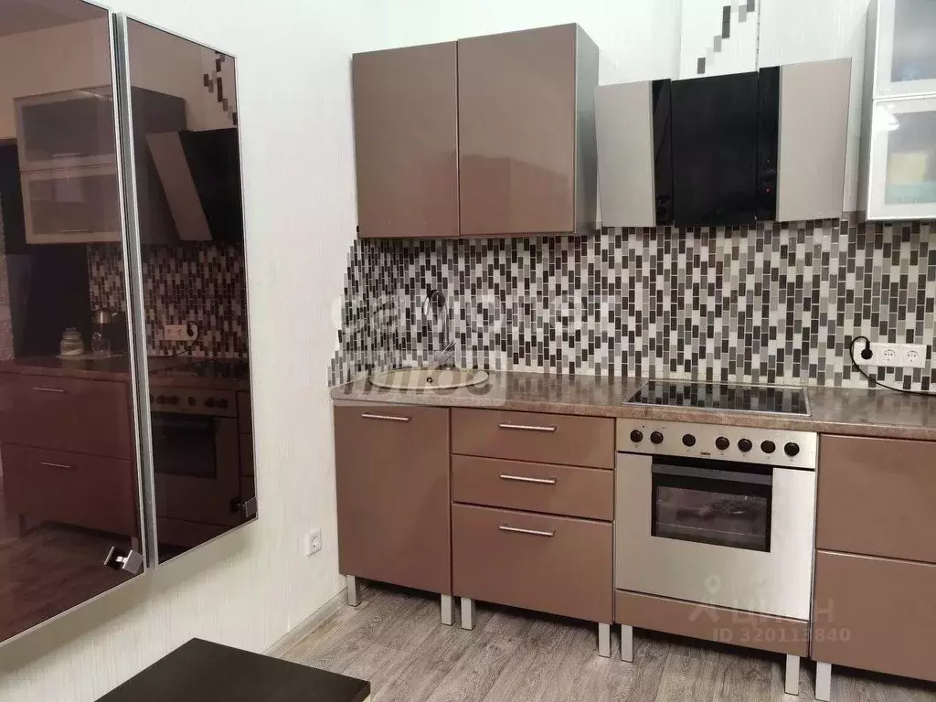 1-к кв. Ханты-Мансийский АО, Сургут ул. Есенина, 8 (41.0 м) - Фото 1