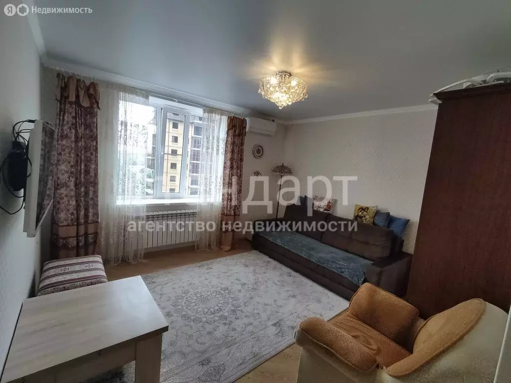 2-комнатная квартира: Ессентуки, улица Орджоникидзе, 88 (49 м) - Фото 1