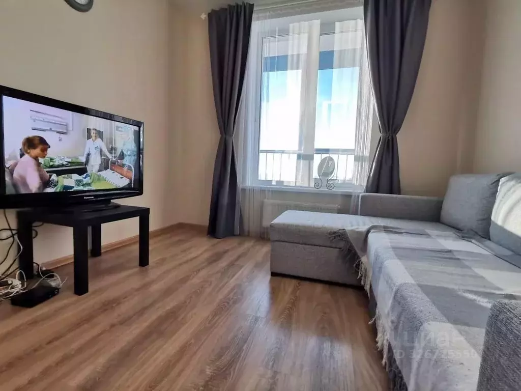 1-к кв. Татарстан, Казань ул. Оренбургский Тракт, 4Б (40.0 м) - Фото 1