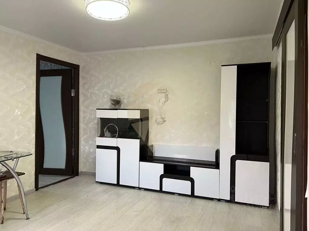 Дом в Белгородская область, Старый Оскол ул. Гагарина (50 м) - Фото 1
