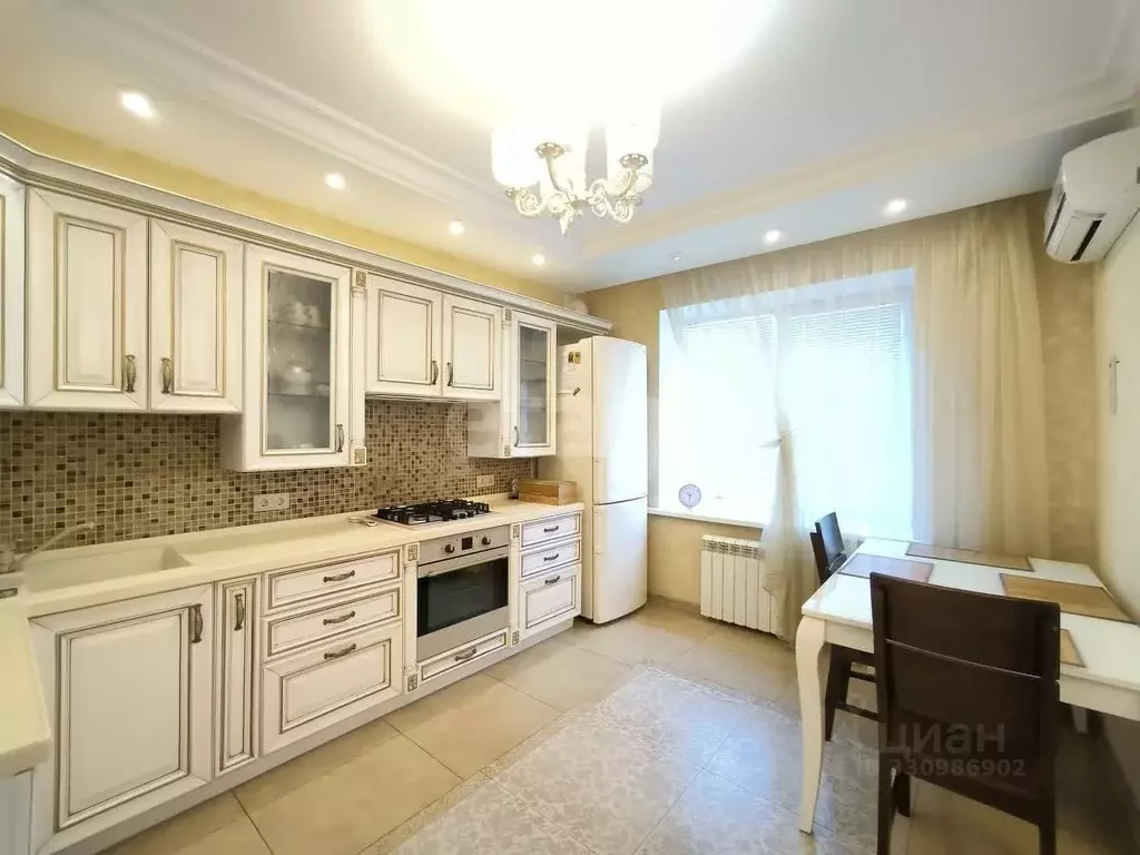 Таунхаус в Белгородская область, Губкин Горняк мкр, 1 (224 м) - Фото 1