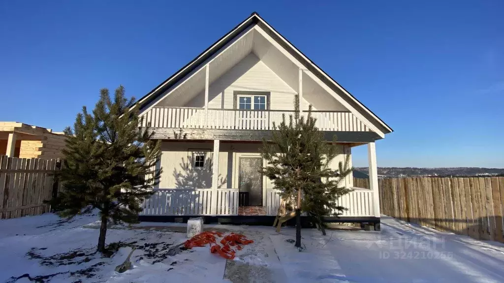 Дом в Иркутская область, Иркутский муниципальный округ, д. Карлук ул. ... - Фото 1