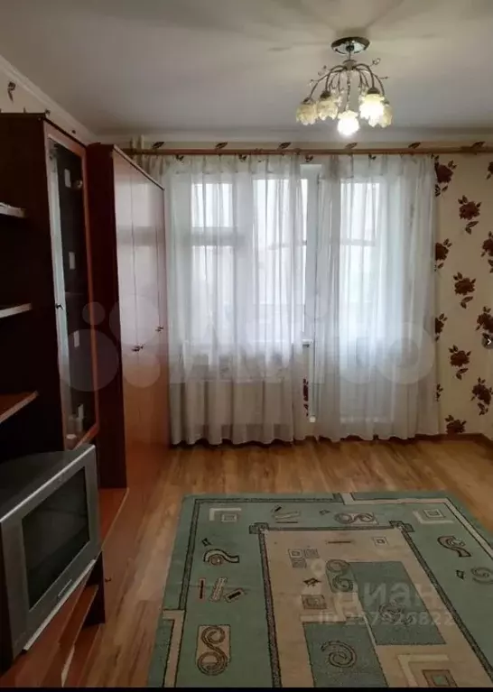 1-к. квартира, 40 м, 3/17 эт. - Фото 0