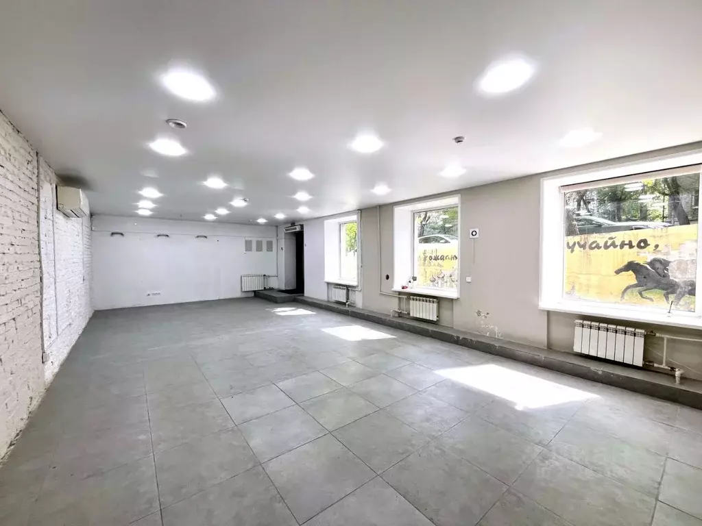 Помещение свободного назначения в Хабаровский край, Хабаровск ... - Фото 1