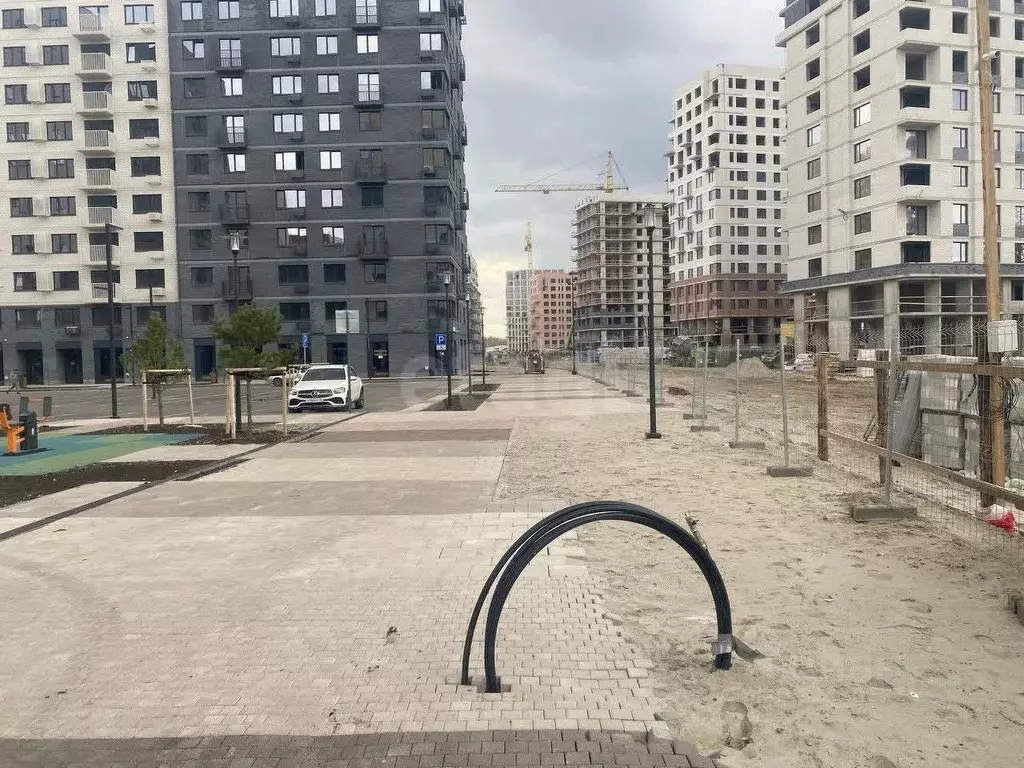 Помещение свободного назначения в Тюменская область, Тюмень ул. ... - Фото 1