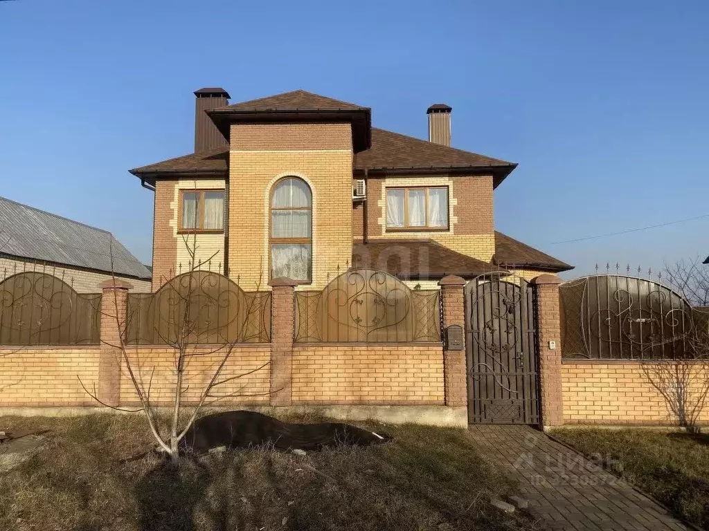 Дом в Белгородская область, Белгородский район, Тавровское с/пос, с. ... - Фото 1