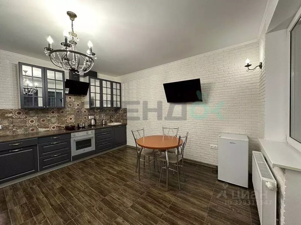 Студия Татарстан, Казань ул. Рауиса Гареева, 107 (30.0 м) - Фото 1