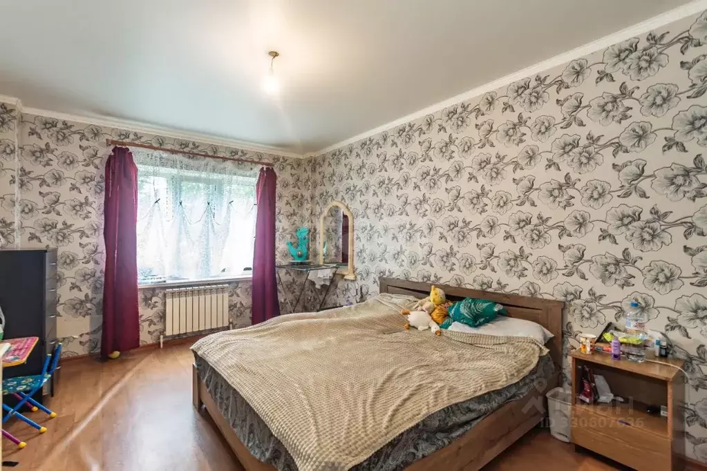 3-к кв. Ростовская область, Батайск ул. Ушинского, 49 (65.0 м) - Фото 1