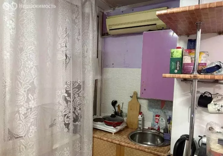 Квартира-студия: Тюмень, улица 30 лет Победы, 109 (13 м) - Фото 0
