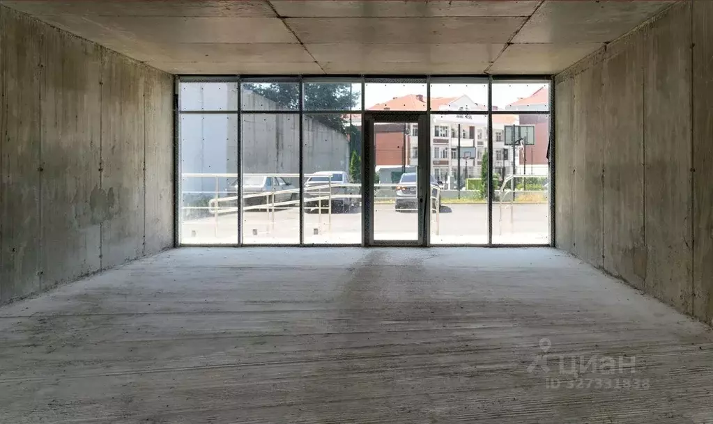 Торговая площадь в Краснодарский край, Сочи ул. Ленина, 290/7 (600 м) - Фото 2