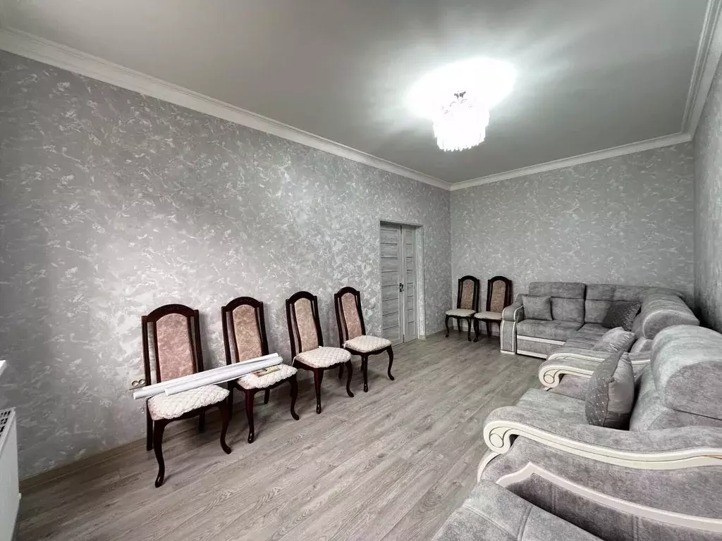 1-к кв. Кабардино-Балкария, Нальчик ул. Братьев Беровых (37.0 м) - Фото 2