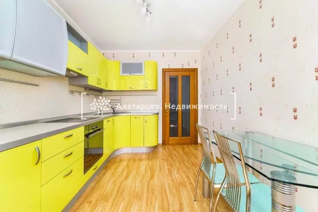 2-к кв. Томская область, Томск Сибирская ул., 116 (66.2 м) - Фото 2