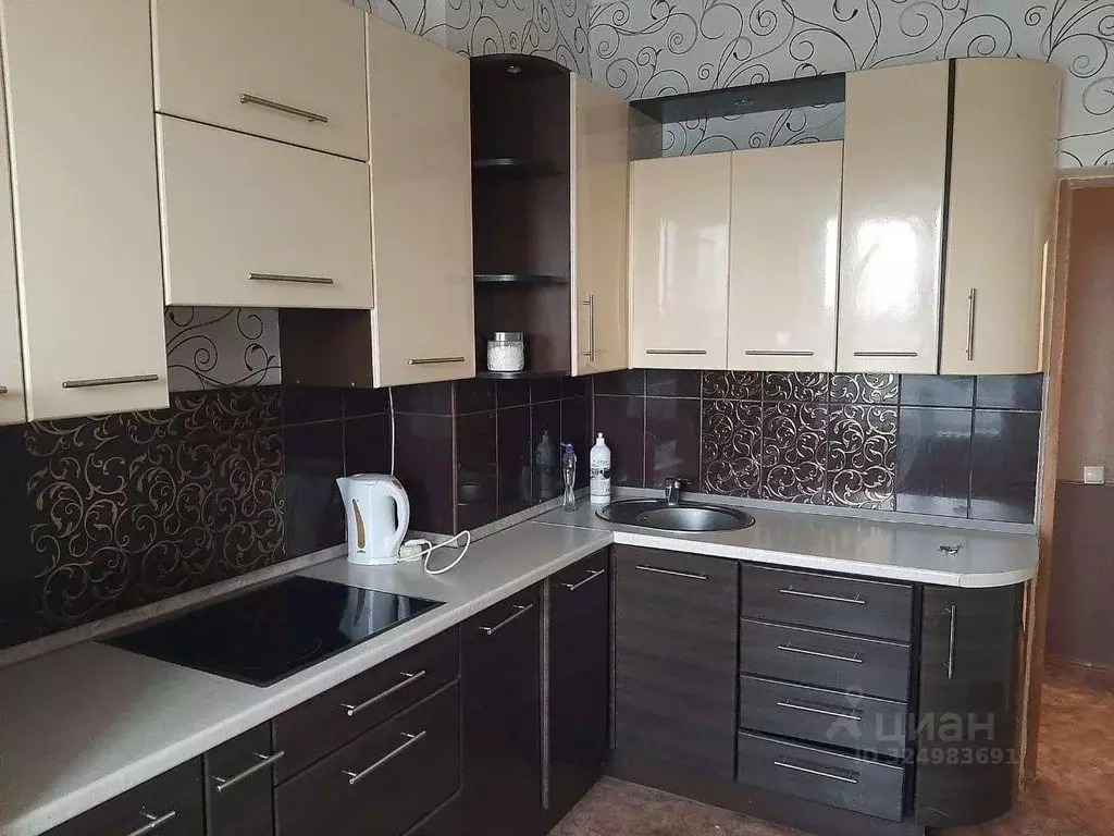 2-к кв. Белгородская область, Старый Оскол Буденного мкр, 16 (63.0 м) - Фото 1